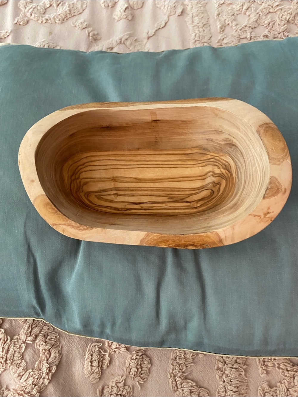 Handcrafted Natural Wood Sculpture Bowl - Light Wood